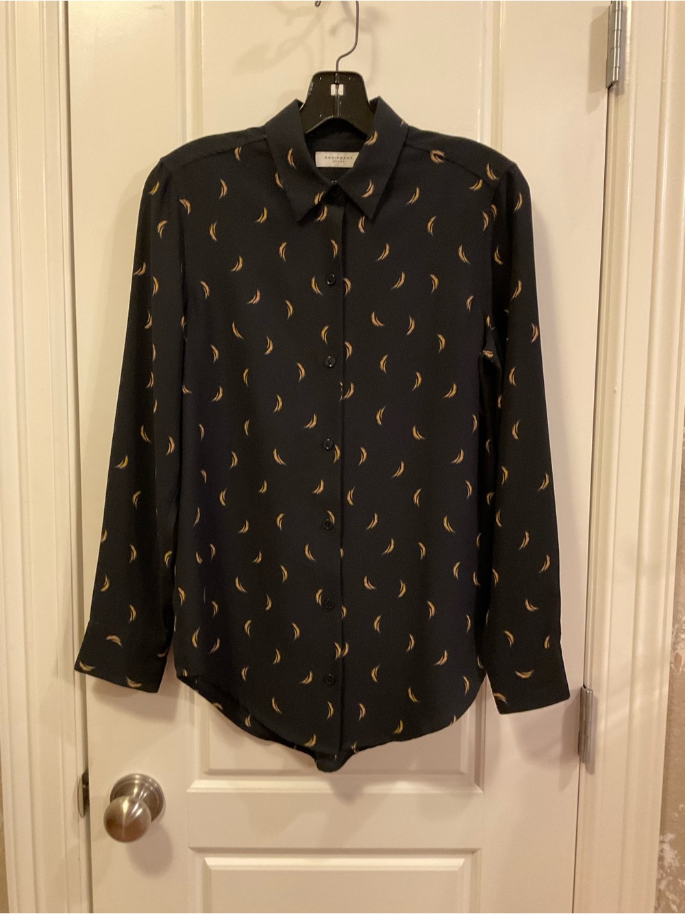 Equipment Black Banana Button Down - P